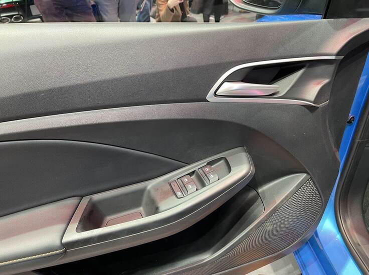 (تصاویر) ام جی ۳ جدید در نمایشگاه ژنو رونمایی شد