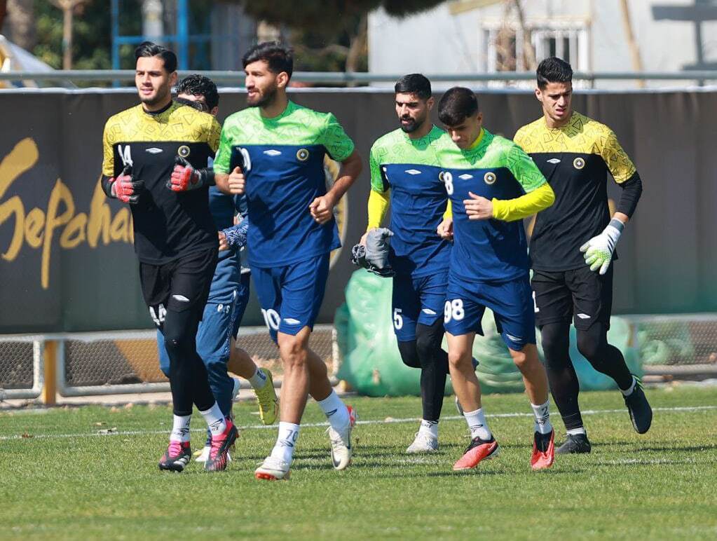 ترکیب احتمالی سپاهان مقابل استقلال