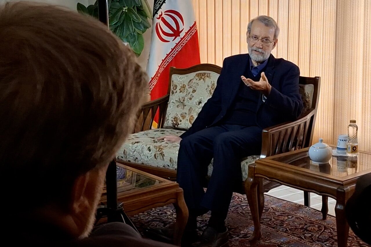 لاریجانی: یاس مردم از صندوق رأی، مقدمه ایجاد دیکتاتوری است