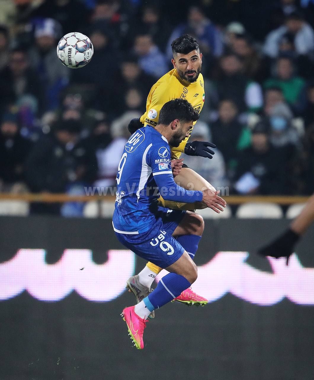 استقلال خوشحال از تعویض زکی‌پور!