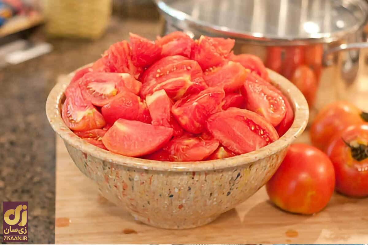 تهیه کنسرو گوجه فرنگی در ۵ مرحله برای یک زمستان خوش طعم