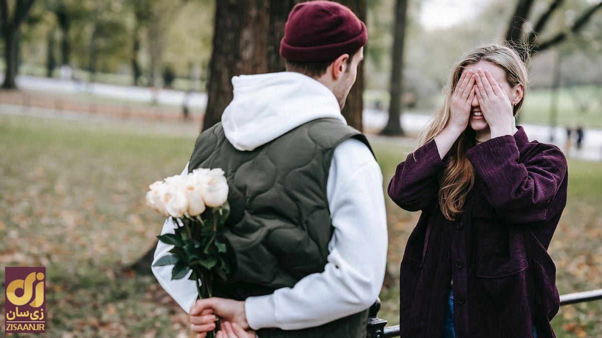 سورپرایز کردن یک زن توسط مرد