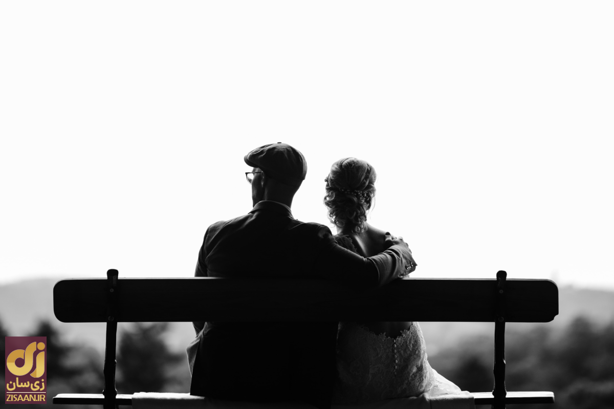 عشق پایدار یک زن و مرد در کنار یکدیگر