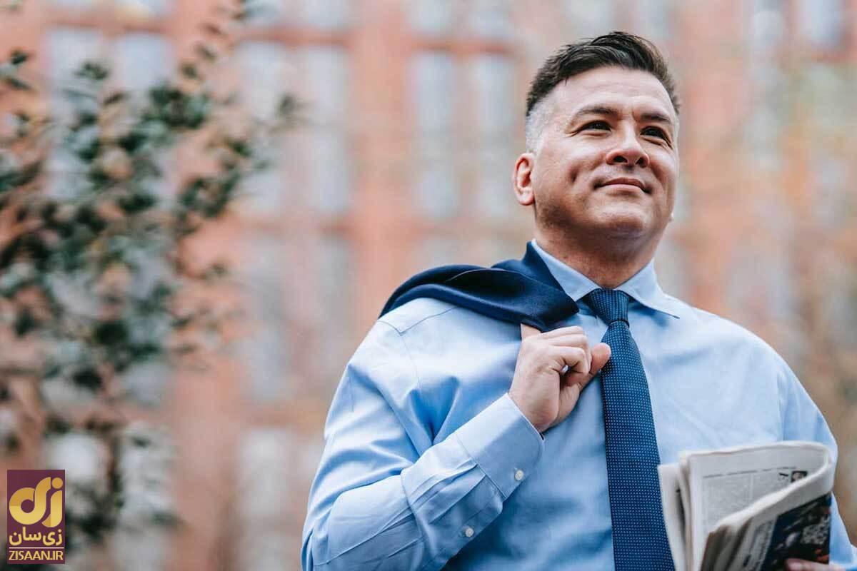 چطور زبان بدن افراد با اعتماد به نفس را داشته باشید؟ 5 روش تضمینی