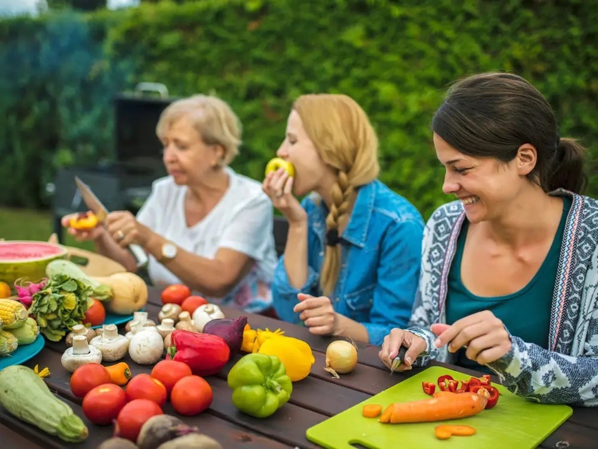 این رژیم غذایی ۱۰ سال به عمر شما اضافه می‌کند!