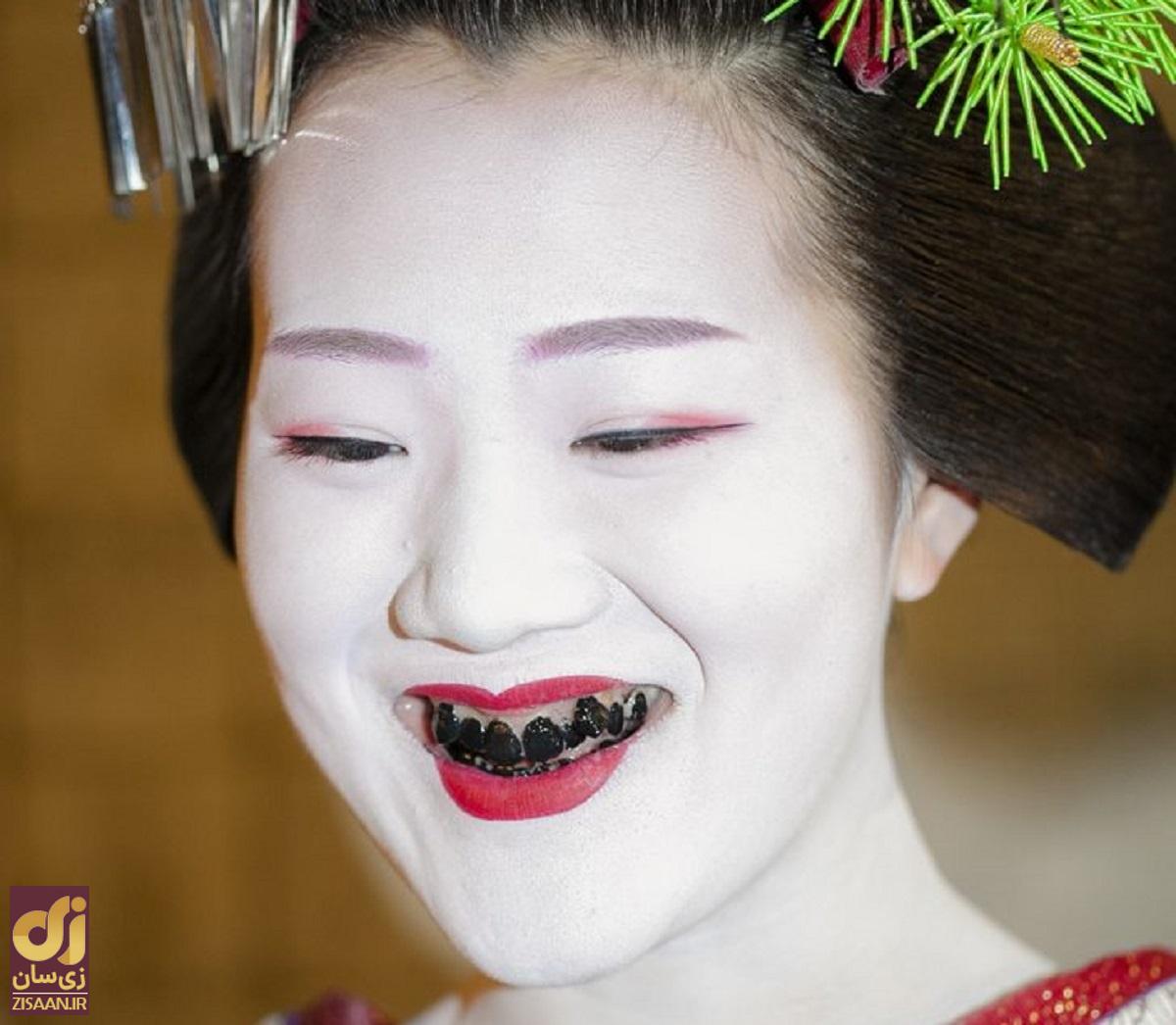 جادوی سیاه؛ چرا زنان ژاپنی دندان‌های خود را سیاه می‌کردند؟