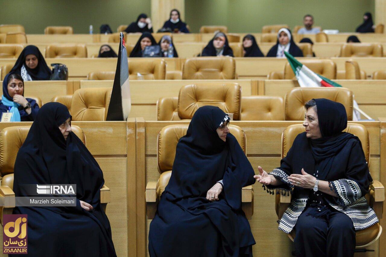 صحبت‌های درگوشی بازیگر قدیمی با همسر رئیسی