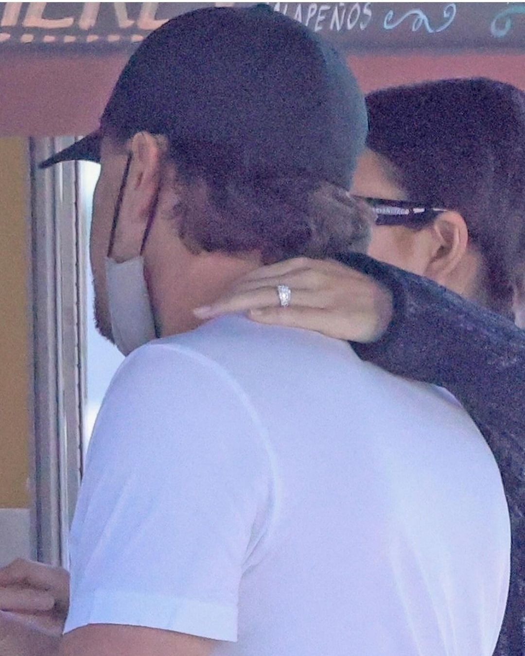 (عکس) تصاویر بحث‌ برانگیز از لئوناردو دیکاپریو و نامزد جدیدش