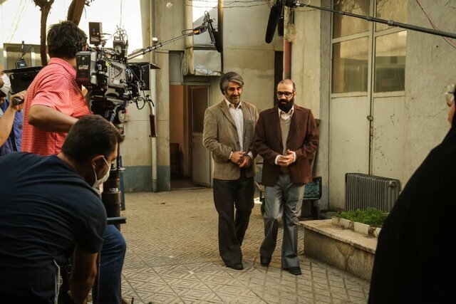 مرور کارنامه ۴ ساله «زیرخاکی»/ تغییر قصه «فری زیرخاکی» و رفتن تا مرز توقیف