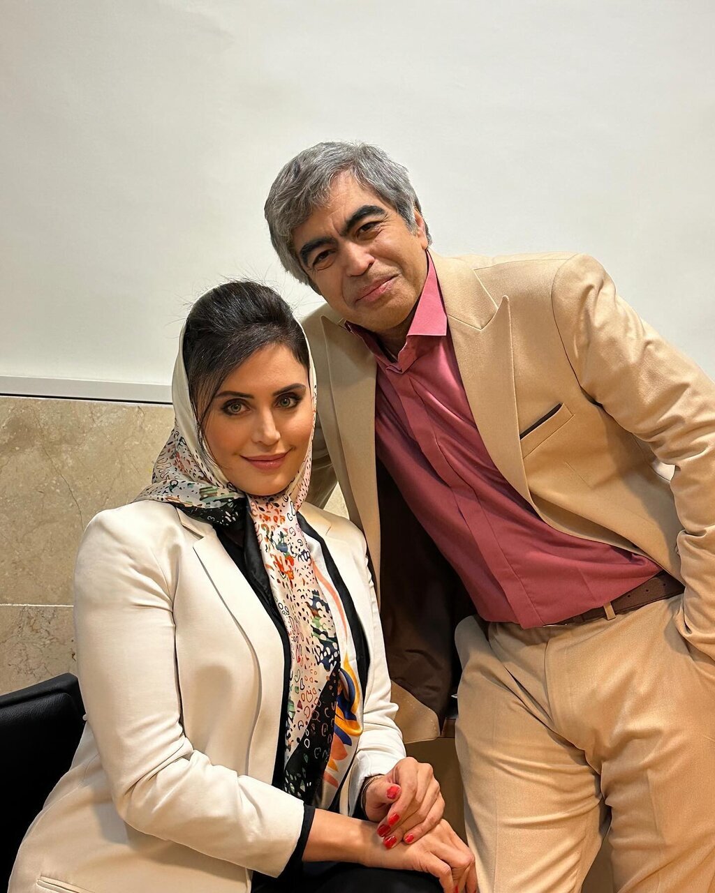 (عکس) تیپ دهه شصتی الناز شاکردوست و سروش صحت در کنارهم