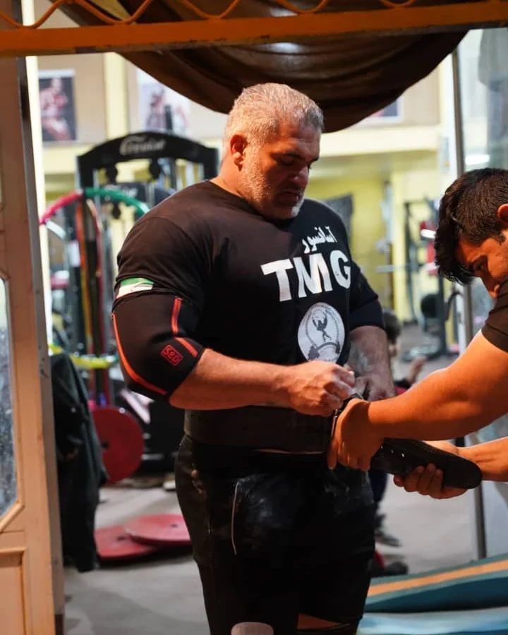 بیوگرافی محمدرضا تازه رو در مردان آهنین