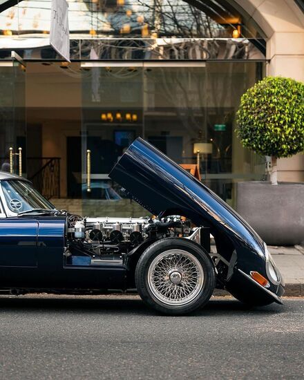 (تصاویر) جگوار ئی-تایپ از خاص ترین خودروهای کلاسیک جهان