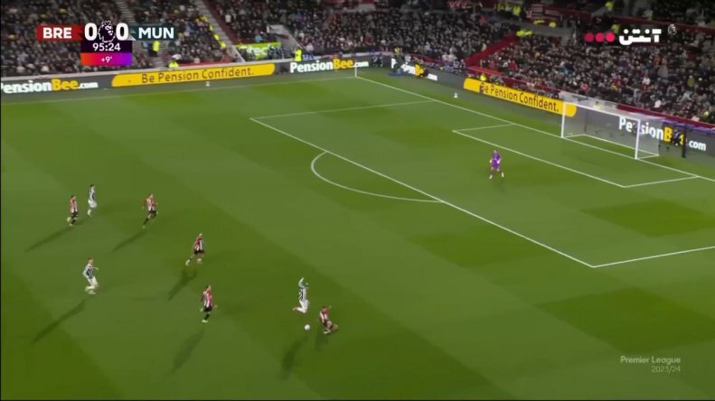 (عکس) قدوس جشن منچستر را خراب کرد (عکس) قدوس جشن منچستر را خراب کرد