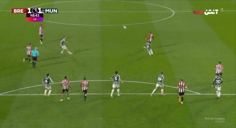 (عکس) قدوس جشن منچستر را خراب کرد (عکس) قدوس جشن منچستر را خراب کرد