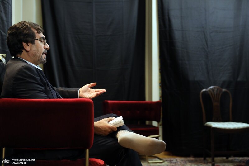 تصاویری از برگزاری مراسم شب قدر در منزل صادق خرازی