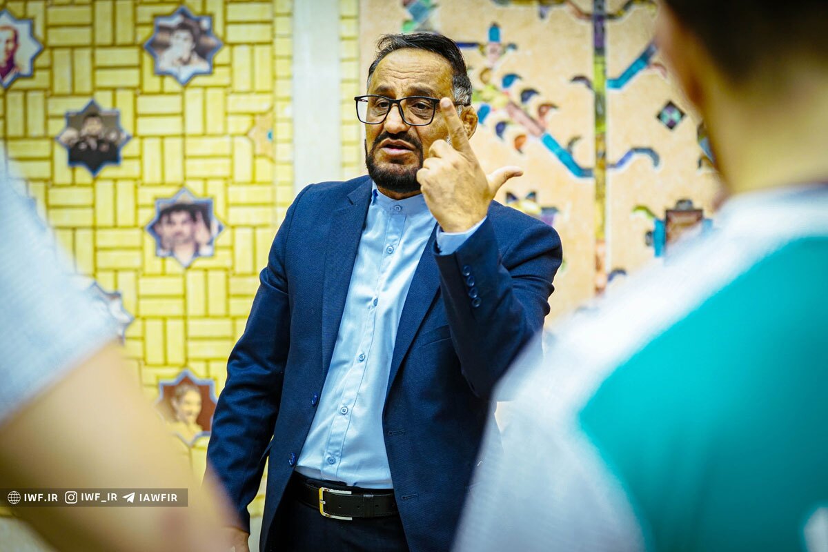 (تصویر) حضور آقای «جدی می فرمایید» در تمرین تیم ملی کشتی! (تصویر) حضور آقای «جدی می فرمایید» در تمرین تیم ملی کشتی!