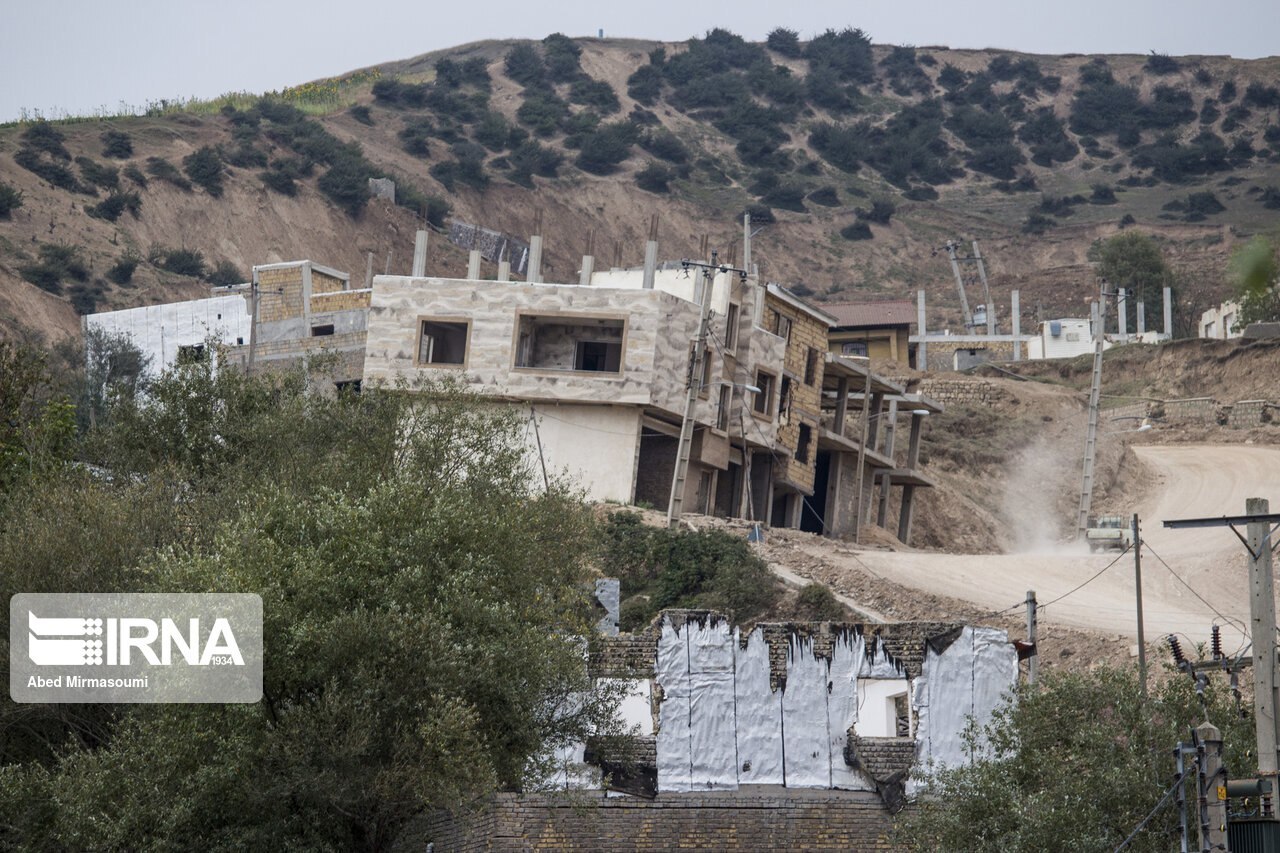 گاردین: تصاویر ماهواره اثبات می‌کند رانش زمین در حسین‌آباد کالپوش با ساخت سد در این منطقه مرتبط بوده است