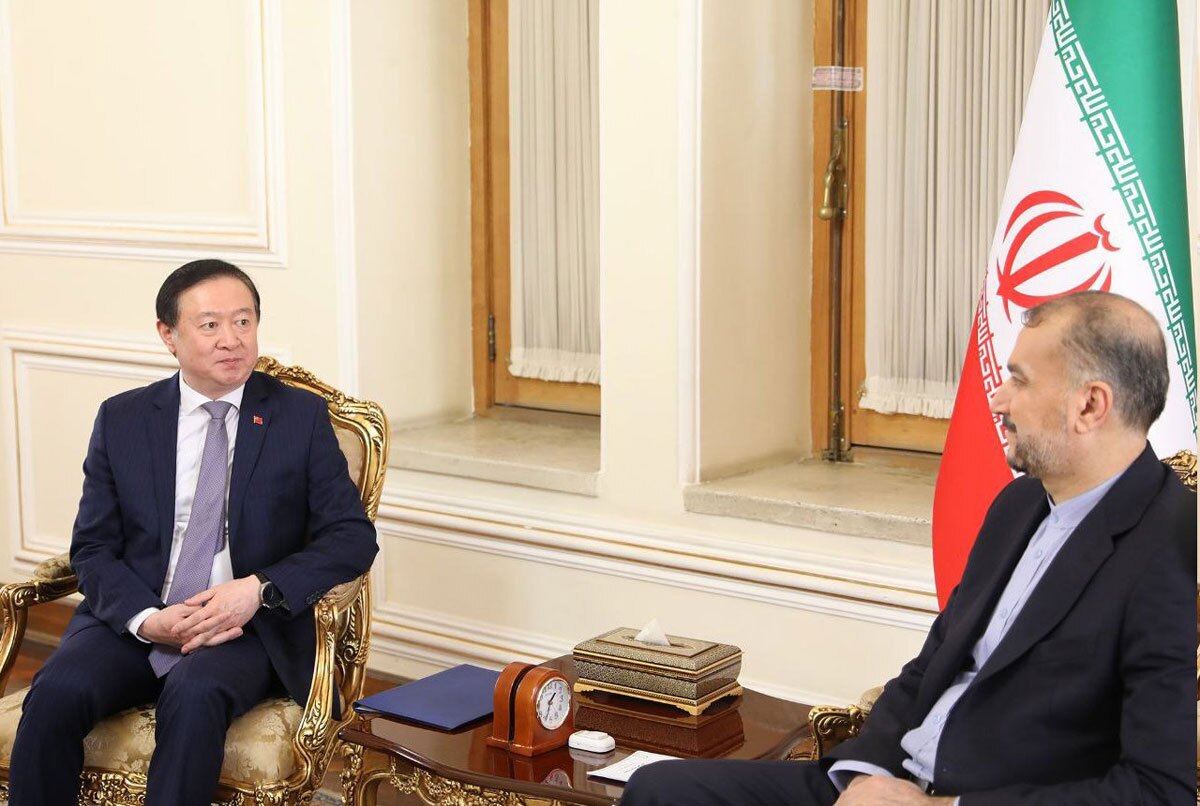 پایان ماموریت سفیر خبرساز چین در تهران؛‌ چانگ هووا که بود؟