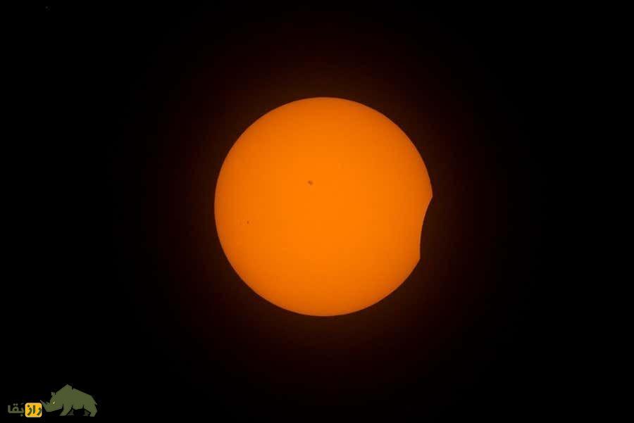 تصاویری زیبا و چشم‌نواز از خورشیدگرفتگی بزرگ دیروز + تصاویر