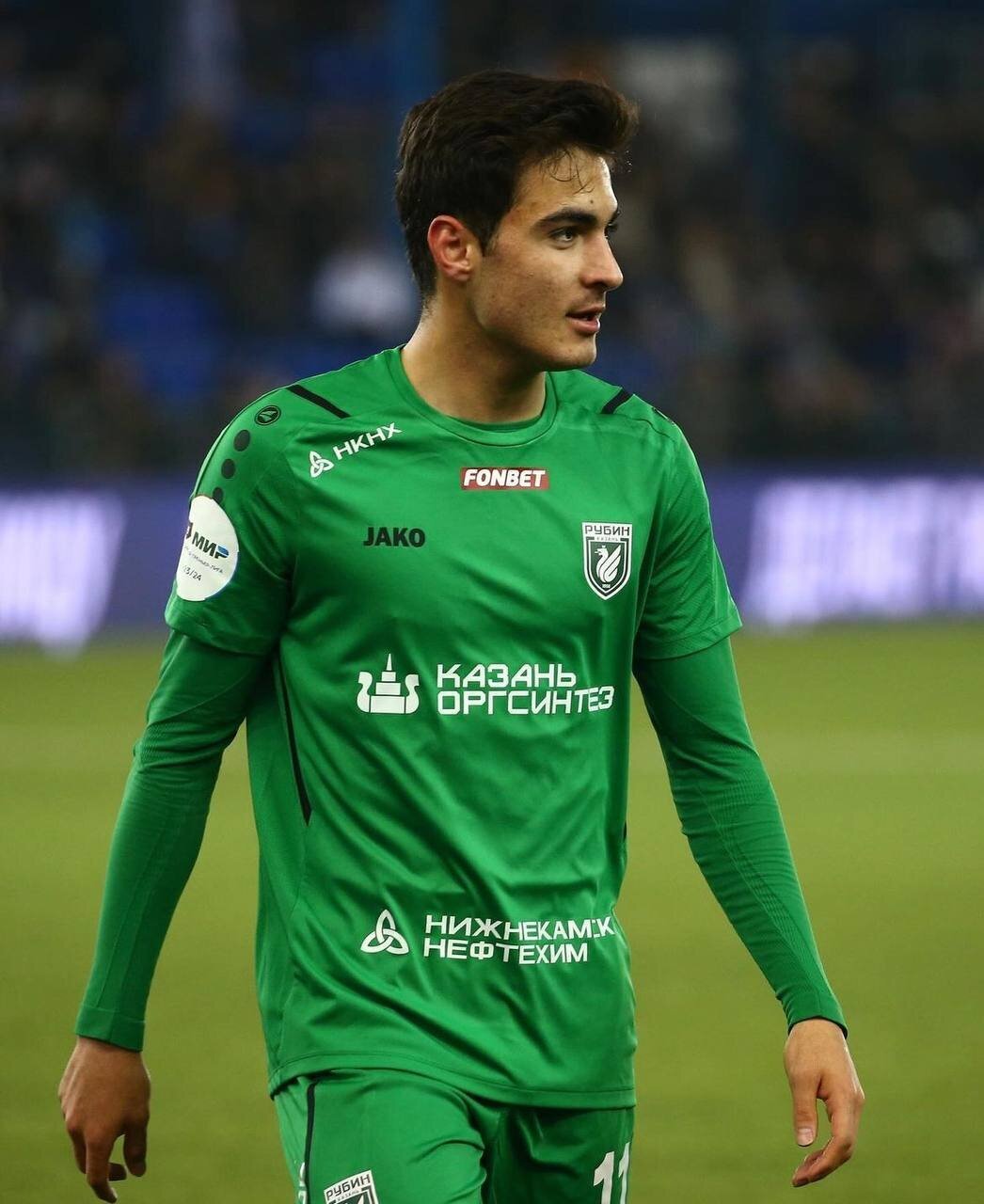 (عکس) نخستین بازی لژیونر ۱۷ ساله ایرانی در اروپا