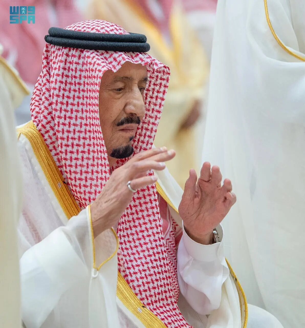 (عکس) حضور بن سلمان در نماز عیدفطر