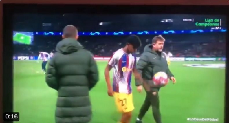 تحقیر عجیب پسر نابغه بارسلونا در برنامه زنده؛ جهان فوتبال شوکه شد