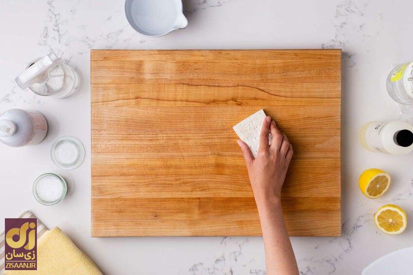 نحوه شستن و تمیز کردن تخته آشپزخانه چوبی و پلاستیکی | روش از بین بردن بوی بد تخته آشپزخانه