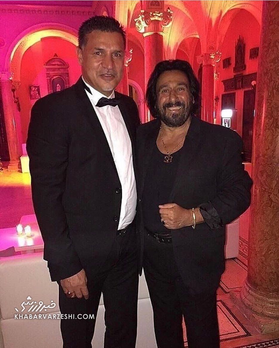 (عکس) دیدار علی دایی و شهرام شب‌پره در یک مهمانی شبانه در آمریکا