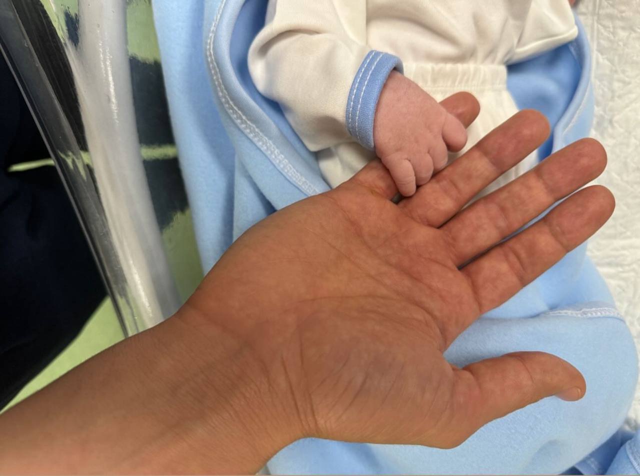 کاپیتان استقلال باز هم پدر شد + عکس