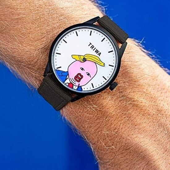 (عکس) ساعت ترامپ فقط ۹۹ دلار! (عکس) ساعت ترامپ فقط ۹۹ دلار!