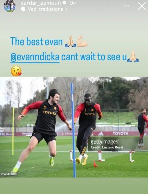 (عکس) استوری سردار آزمون پس از حمله قلبی بازیکن رم (عکس) استوری سردار آزمون پس از حمله قلبی بازیکن رم