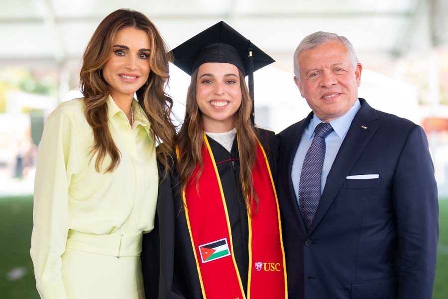 شاهزاده سلما دختر خلبان پادشاهن کیست؟ شاهزاده سلما دختر خلبان پادشاهن کیست؟