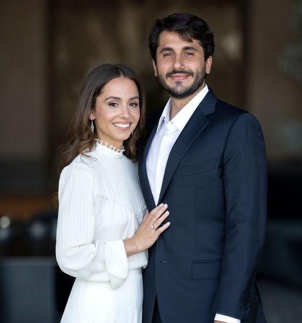 شاهزاده سلما دختر خلبان پادشاهن کیست؟ شاهزاده سلما دختر خلبان پادشاهن کیست؟