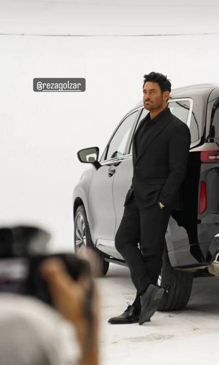 (عکس) حضور محمدرضا گلزار در تبلیغات یک خودرو