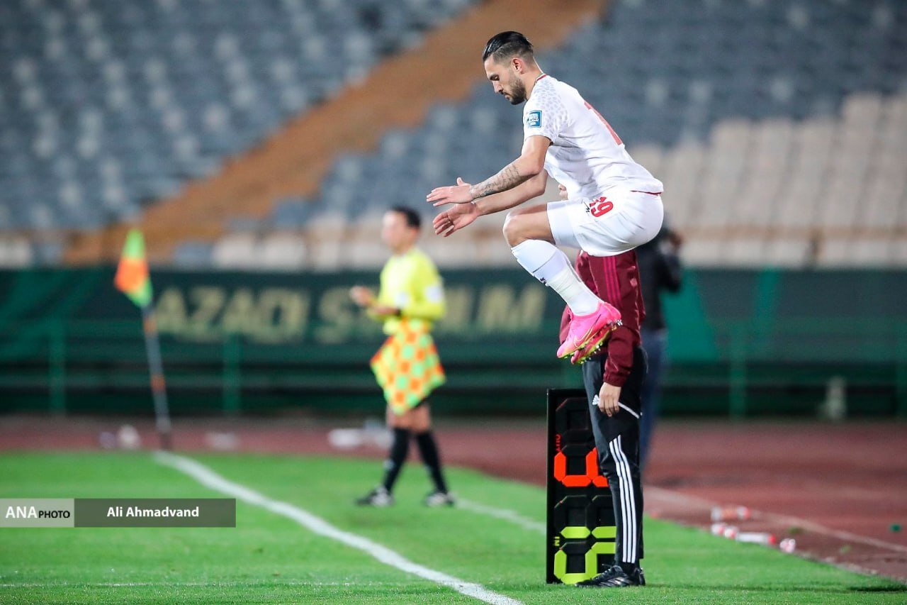 (تصاویر) تصاویری عجیب از دیدار تیمهای فوتبال ایران و ترکمستان (تصاویر) تصاویری عجیب از دیدار تیمهای فوتبال ایران و ترکمستان