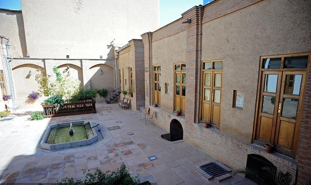 ۱۲ پیشنهاد برای موزه گردی در تهران/ از موزه استاد انتظامی گرفته تا باغ موزه هنر ایرانی