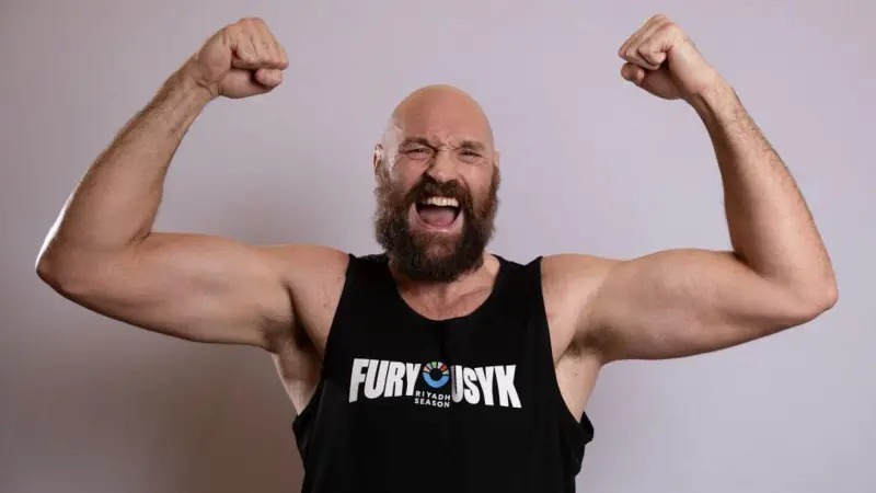 تایسون فیوری و الکساندر اوسیک؛ برگزاری بوکس میلیون دلاری در عربستان سعودی