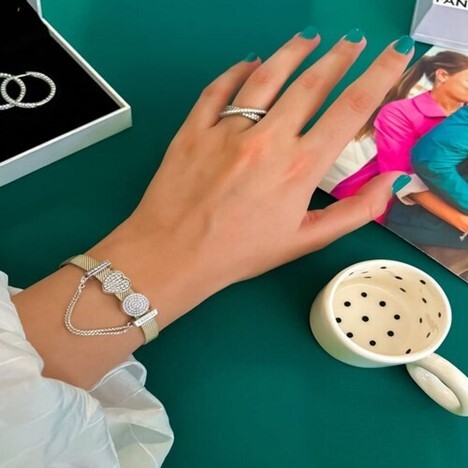 برای روز مادر به مادرمان چه هدیه‌ای بدهیم؟