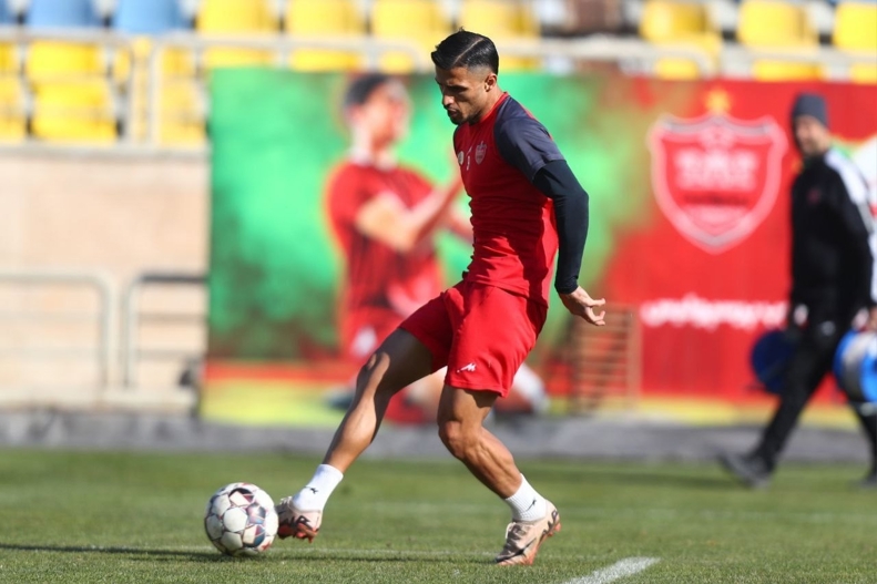 ترکیب احتمالی پرسپولیس در برابر هوادار