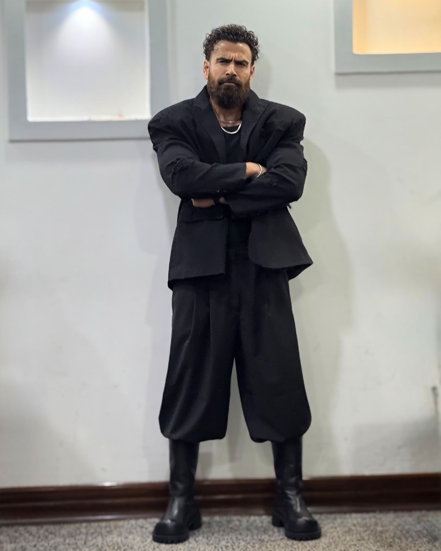 معین زد باز هم با یک استایل عجیب خودنمایی کرد