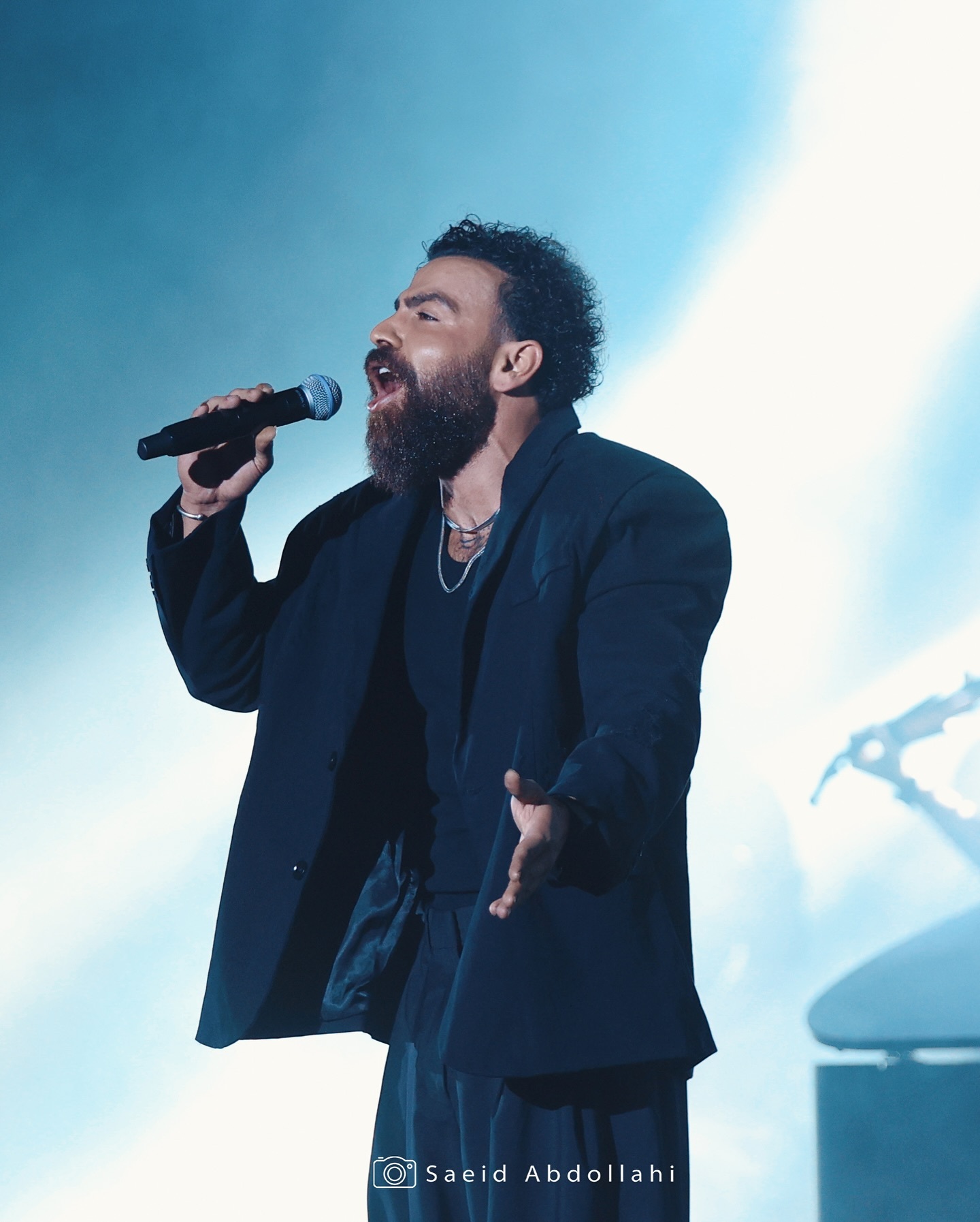 معین زد باز هم با یک استایل عجیب خودنمایی کرد