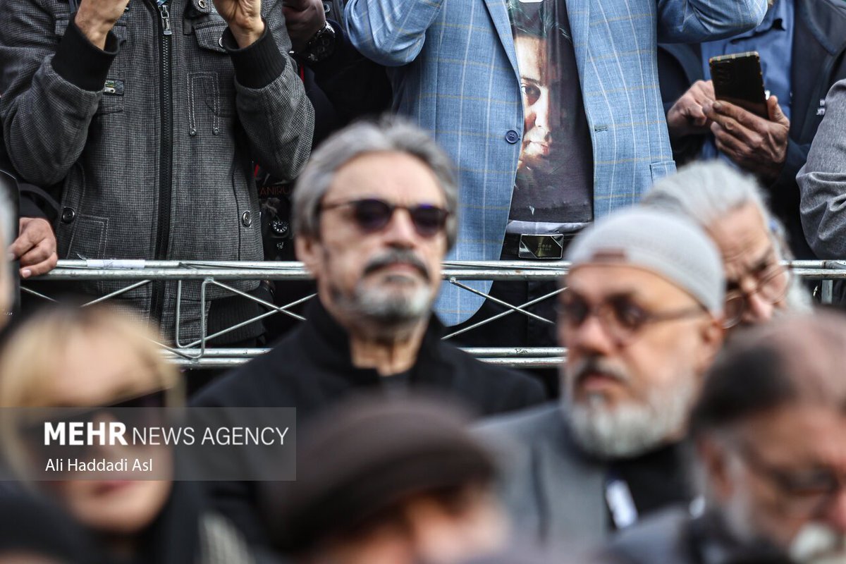 عکسی که در مراسم تشییع فریدون شهبازیان پربازدید شد