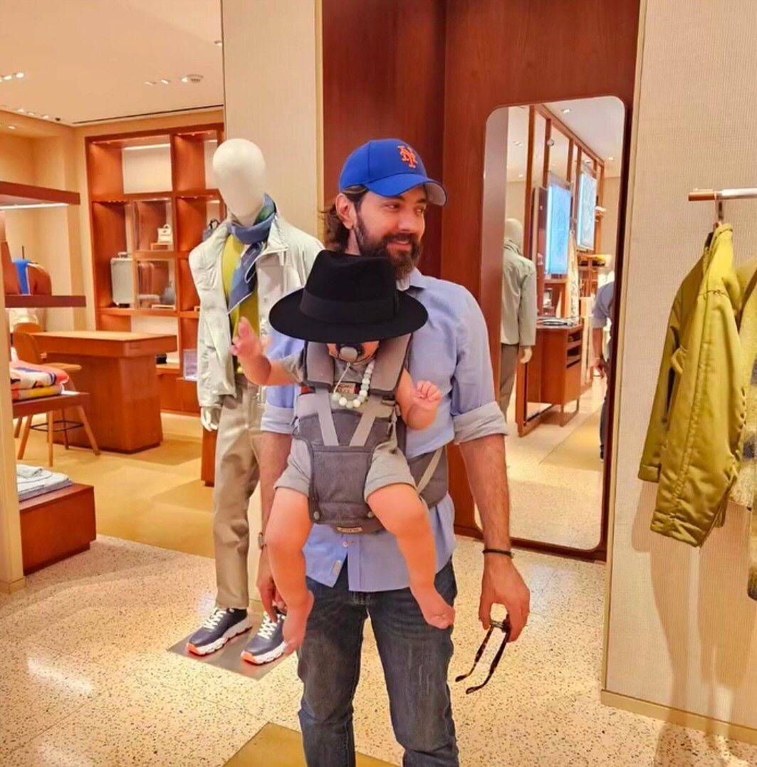 جدیدترین تصویر از بهرام رادان و پسرش