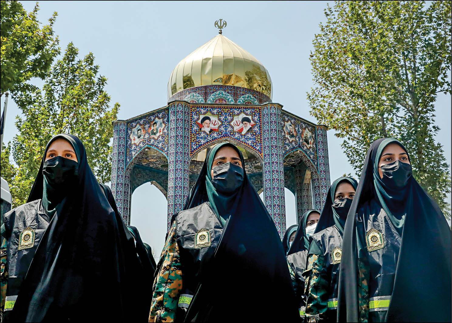 تفاوت آموزشهای زنان و مردان یگان ویژه از زبان فرمانده یگان ویژه زنان تفاوت آموزشهای زنان و مردان یگان ویژه از زبان فرمانده یگان ویژه زنان
