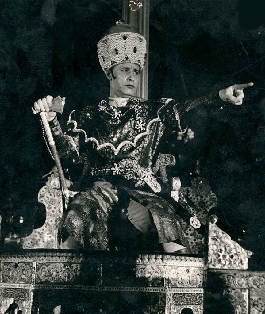 همسران ژاله علو چه کسانی بودند؛ بیوگرافی نصرت‌الله محتشم و ایرج رزمجو