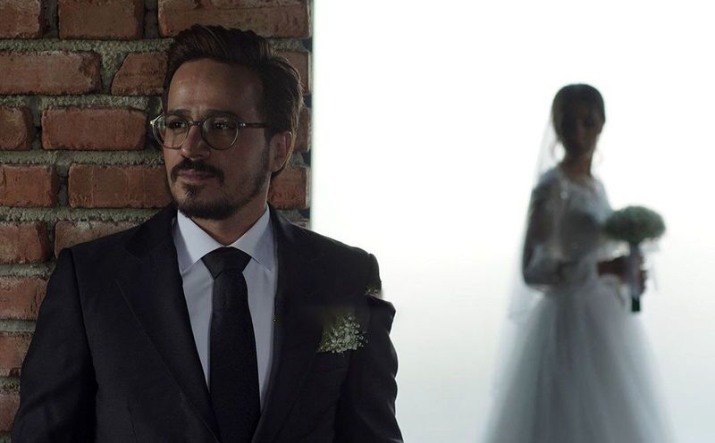 حسین سلیمانی از چهره همسرش رونمایی کرد حسین سلیمانی از چهره همسرش رونمایی کرد