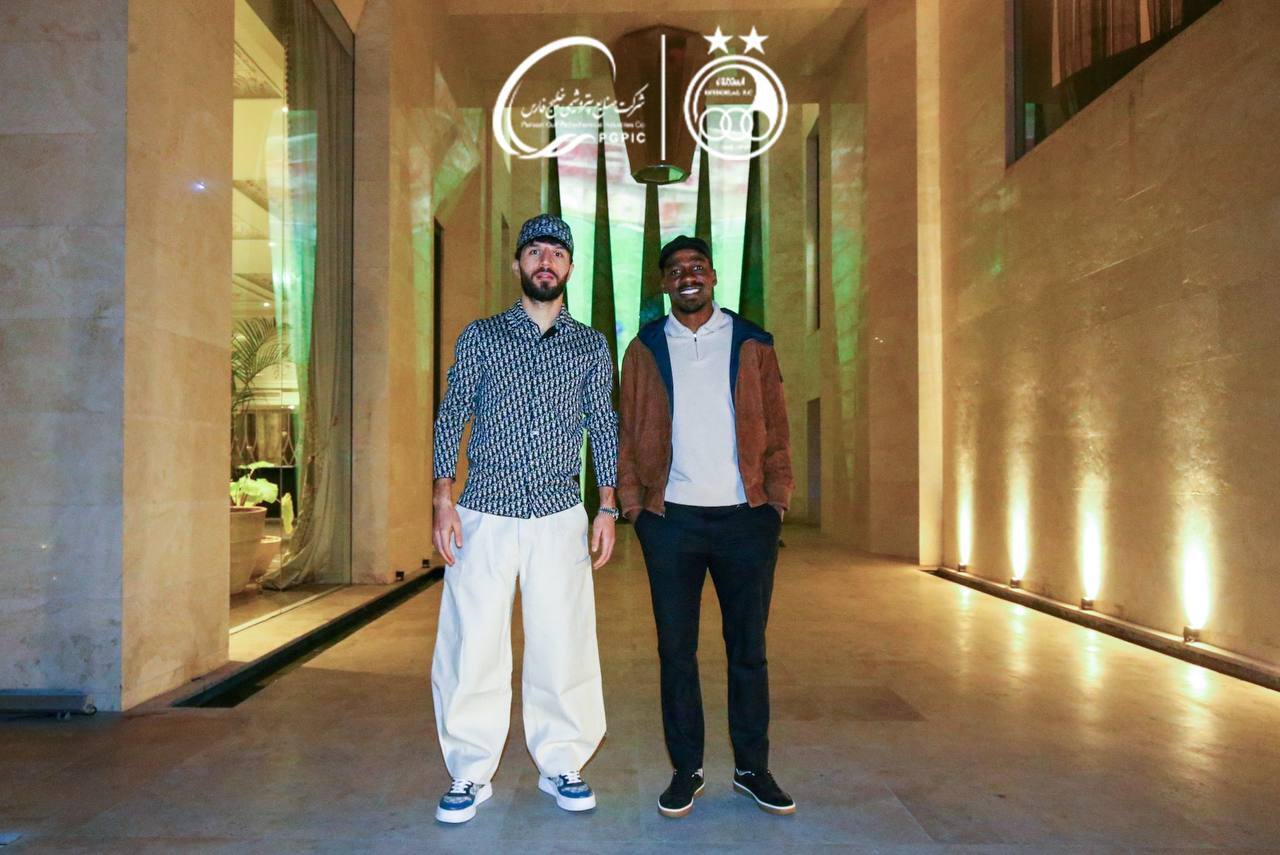 (تصاویر) جشن کریسمس لاکچری باشگاه استقلال برای خارجی‌ها