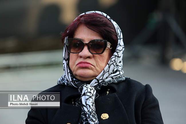 (تصاویر) استایل بازیگران زن مشهور در مراسم ختم ژاله علو