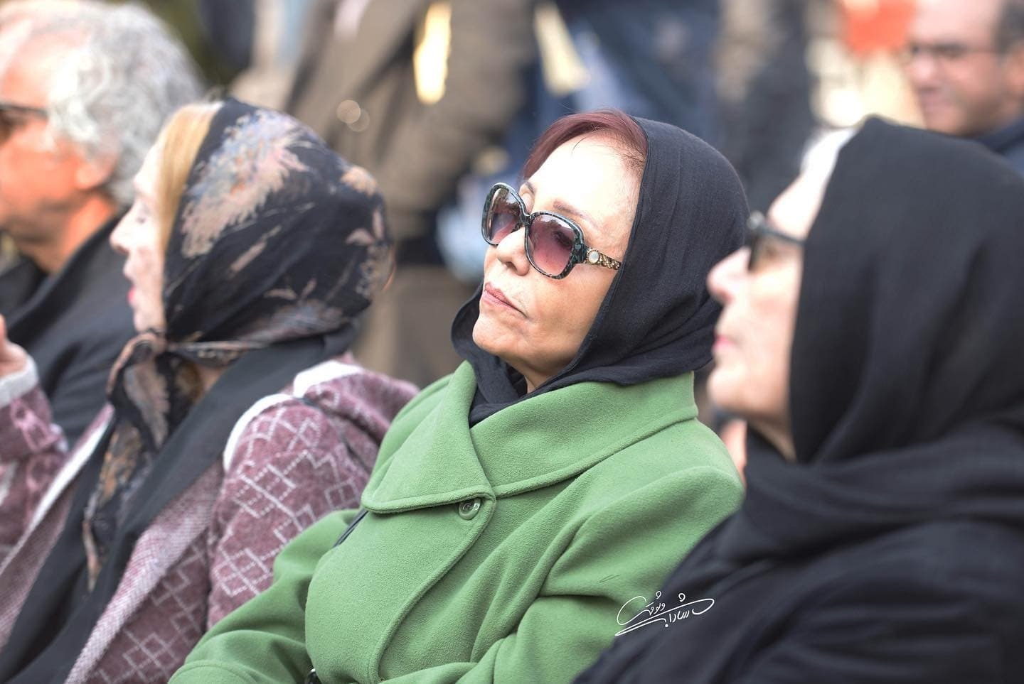 (تصاویر) استایل بازیگران زن مشهور در مراسم ختم ژاله علو