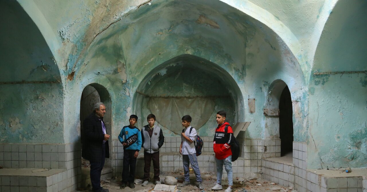 از بزم اجنه در حمام تاریخی فرحزاد تا فرار از مشلطفالله! از بزم اجنه در حمام تاریخی فرحزاد تا فرار از مشلطفالله!